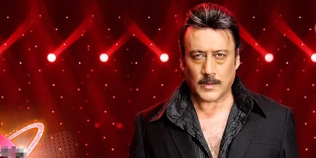Bikin Heboh, Foto Topless Putri Cantik Jackie Shroff Beredar Luas Bikin Heboh, Foto Topless Putri Cantik Jackie Shroff Beredar Luas