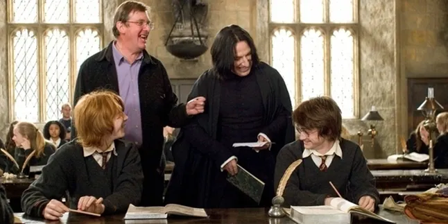 Bikin Kangen, Saat Dumbledore dan Snape Usil ke Harry Potter