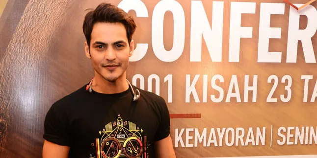 Bikin Pangling! Ravi Bhatia Jadi Pria Jahat & Cupu, Ganteng Mana? Bikin Pangling! Ravi Bhatia Jadi Pria Jahat & Cupu, Ganteng Mana?