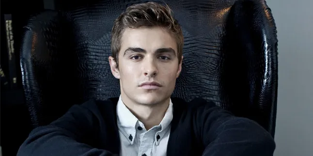 Bikin Patah Hati, Dave Franco Resmi Menikah Dengan Alison Brie Bikin Patah Hati, Dave Franco Resmi Menikah Dengan Alison Brie