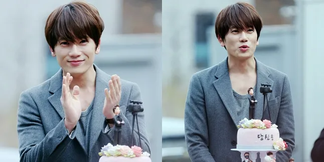 Bikin Shock, Penggemar Pria Ini Datang & Main Peluk Aktor Ji Sung