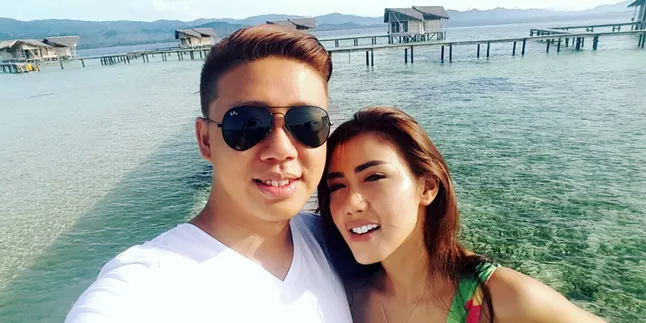 Bikin Video Klip, Rey Utami dan Suami Habiskan Miliaran Rupiah