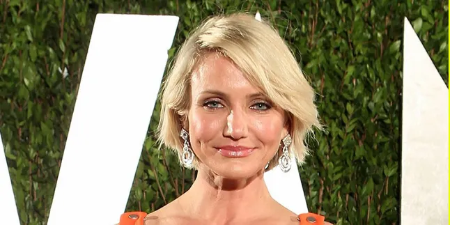 Bikini Tabrak Warna Ala Cameron Diaz