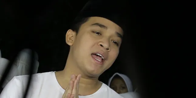 Billy Syahputra Masih Sering Merasa Dilihat Olga Dari Atas