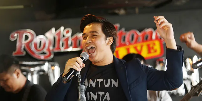Billy Syahputra Pacari Susan Sameh, Paranormal Ini Titip Pesan Billy Syahputra Pacari Susan Sameh, Paranormal Ini Titip Pesan