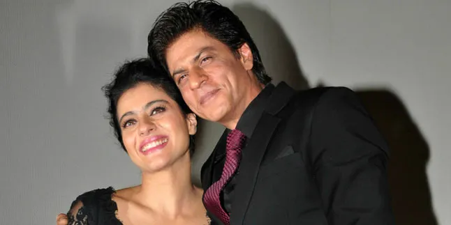 Bincang Hangat Shahrukh Khan dan Kajol Ini Bikin Gemas Pengen... Bincang Hangat Shahrukh Khan dan Kajol Ini Bikin Gemas Pengen...