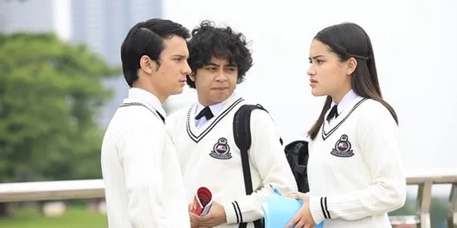 Bintangi 'DUNIA KIARA', Bastian Steel dan Nicole Parham Tampilkan Chemistry Kuat Sampai Bikin Baper Bintangi 'DUNIA KIARA', Bastian Steel dan Nicole Parham Tampilkan Chemistry Kuat Sampai Bikin Baper