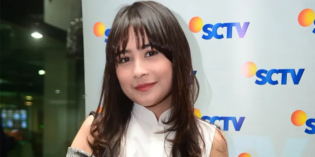 Bintangi 'SURAT UNTUKMU', Prilly Latuconsina Dipuji Aktor Senior Bintangi 'SURAT UNTUKMU', Prilly Latuconsina Dipuji Aktor Senior