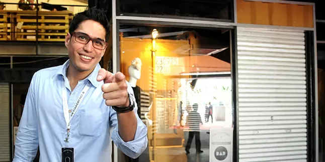 Bisnis Baru, Marcell Chandrawinata Ubah Container Jadi Toko