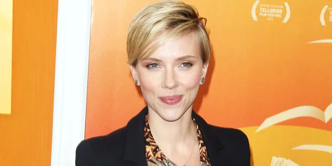 Bisnis Baru, Scarlett Johansson Bakal Jualan Popcorn! Bisnis Baru, Scarlett Johansson Bakal Jualan Popcorn!