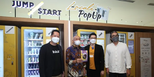 Blibli dan JumpStart Hadirkan Pengalaman Belanja Omnichannel: Smart Vending Machine Pertama untuk Produk UMKM