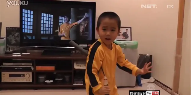 Bocah 4 Tahun Ini 'Titisan' Bruce Lee, Keren Banget! Bocah 4 Tahun Ini 'Titisan' Bruce Lee, Keren Banget!