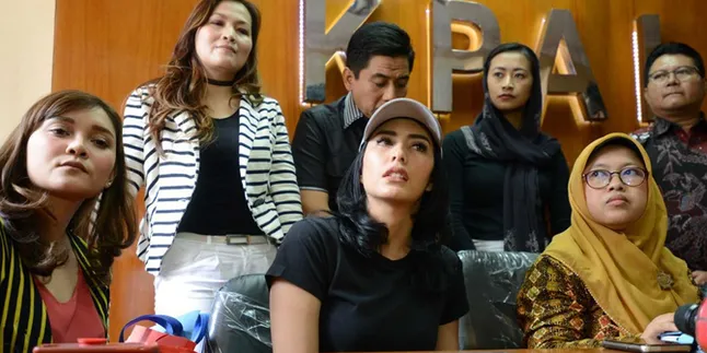 Bocah ACB Disebut Sebagai Pewaris Perusahaan Ayahnya, Tyas Mirasih Tertawa