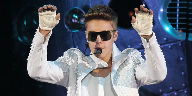 Bos Label Universal Ikut Komentari Penangkapan Justin Bieber