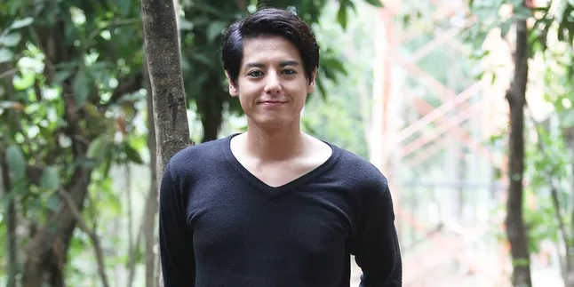 Bosan Syuting, Roger Danuarta Redam Dengan Arisan Bosan Syuting, Roger Danuarta Redam Dengan Arisan