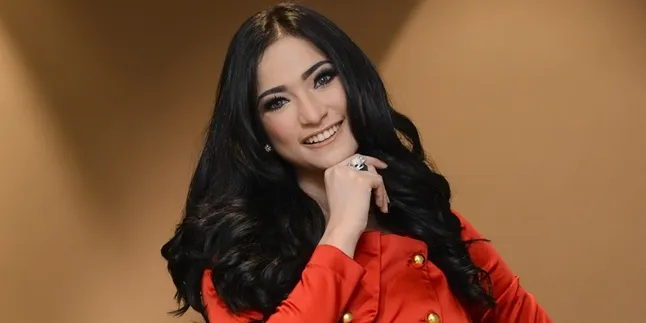 Bosan Tampil Seksi, Amel Alvi Ubah Image Dalam Film Baru Bosan Tampil Seksi, Amel Alvi Ubah Image Dalam Film Baru