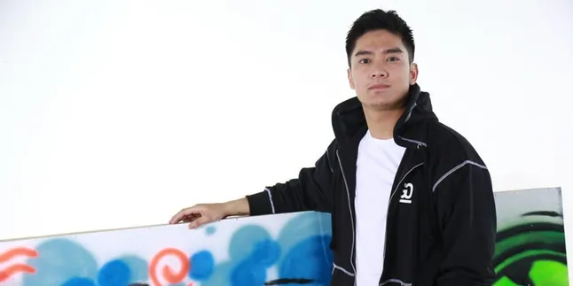 Boy William Liburan Bareng Pacar di Amerika Serikat & Ketemu Teman Baru: Nggak Mandi?