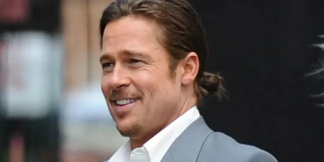 Brad Pitt Tertarik Main Film Bollywood
