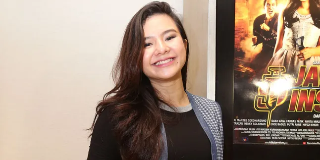 Break Syuting, Eriska Rein Anteng Nonton Drama Korea