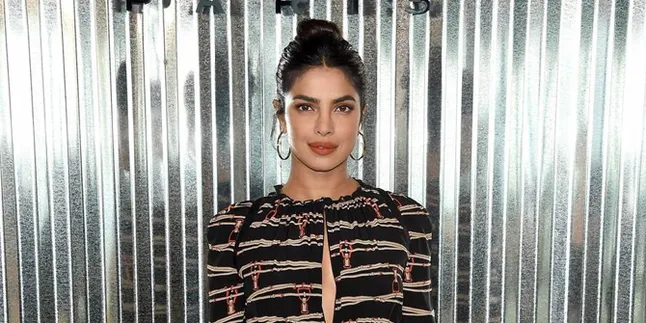 Bridal Shower, Priyanka Chopra Joged Riang Bareng Ibu dan Calon Mertua