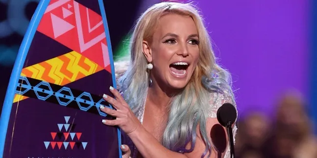 Britney Spears Bakal Rilis Vinyl 'BABY ONE MORE TIME'