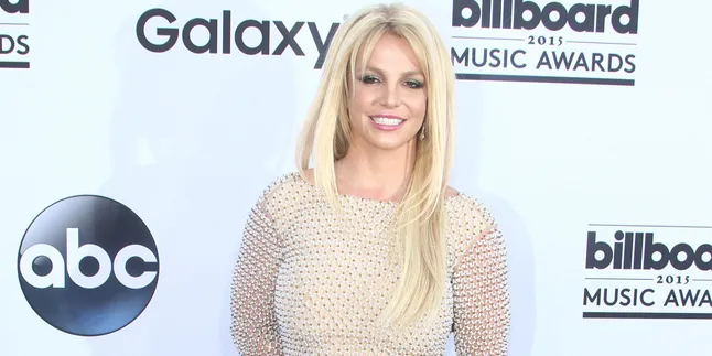 Britney Spears Ultah, Ini Surprise Party Manis Dari Miley Cyrus Britney Spears Ultah, Ini Surprise Party Manis Dari Miley Cyrus