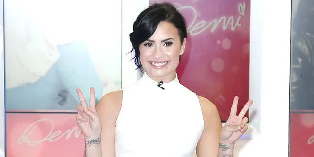 Buat 'Confident', Michelle Rodriguez Bakal Gabung Demi Lovato