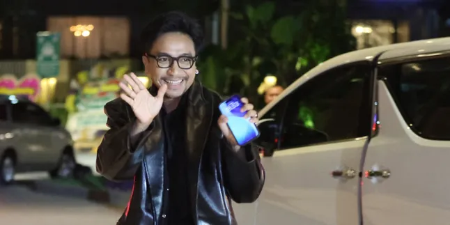 Bubah Alfian Experienced an Accident After JFC, Shares Reflection on Instagram