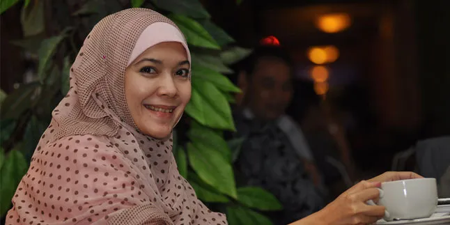 Buka Butik Busana Muslim, Eksanti Sekalian Syiar Buka Butik Busana Muslim, Eksanti Sekalian Syiar