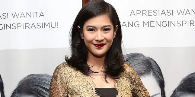 Bukan ABG, Dian Sastrowardoyo Terpilih Perankan Biopik 'KARTINI'