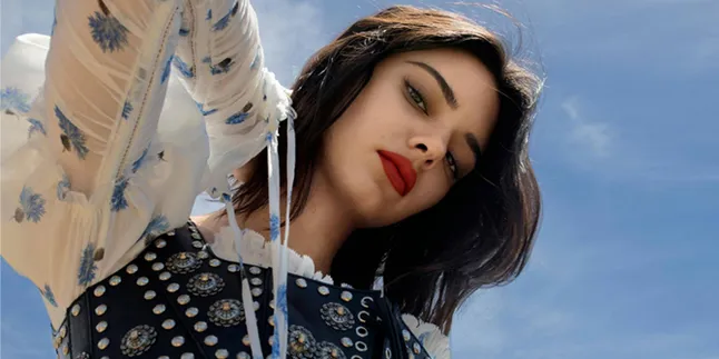 Bukan Blake Griffin, Kendall Jenner Malah Mesra Sama Cowok Lain