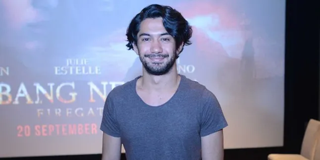 Bukan Honor, Ini Alasan Reza Rahadian Main di Film Horor 'GERBANG NERAKA'
