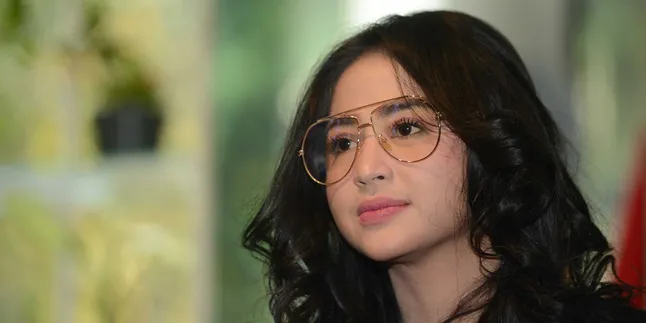 Bukan Karena Takut, Dewi Perssik Beberkan Alasan Cabut Gugatan ke Rosa Meldianti
