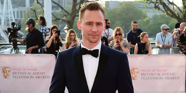 Bukan Priyanka Chopra, Tom Hiddleston Dekati Gadis Blonde Ini?