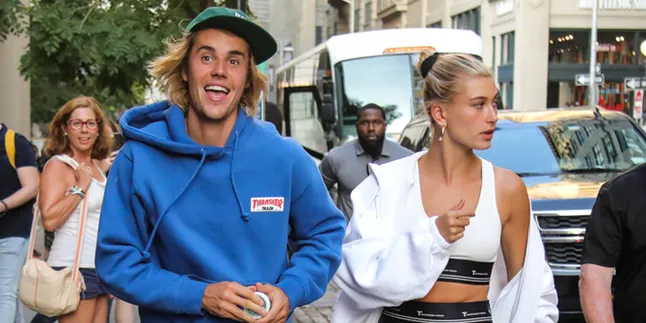 Bukan Sekedar Cinta, Ini Alasan Justin Bieber & Hailey Baldwin Menikah Muda