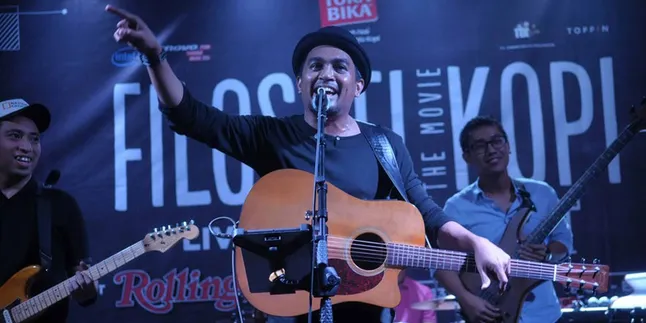 Bukti 20 Tahun Bermusik, Glenn Fredly Gelar Konser Tunggal