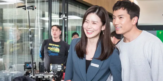 Bukti Cinta Ji Sung Pada Lee Bo Young, Bikin Fans Makin Baper Bukti Cinta Ji Sung Pada Lee Bo Young, Bikin Fans Makin Baper