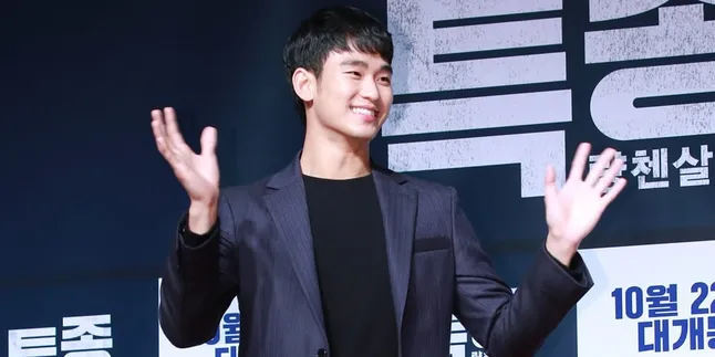 Bukti Hallyu King, Kim Soo Hyun Kantongi Penghargaan Bergengsi Bukti Hallyu King, Kim Soo Hyun Kantongi Penghargaan Bergengsi