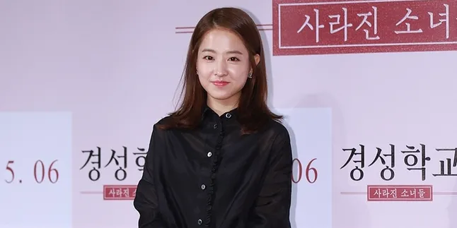 Bukti Kecantikan Alami Park Bo Young Tak Lekang Dimakan Waktu Bukti Kecantikan Alami Park Bo Young Tak Lekang Dimakan Waktu