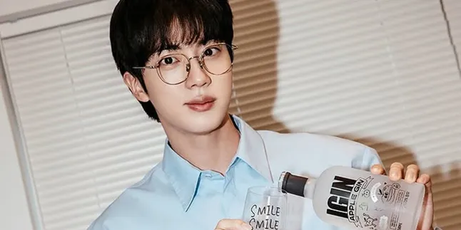Prove the 'Sold-Out King' Status, The Glasses Worn by Jin BTS Sold Out Immediately