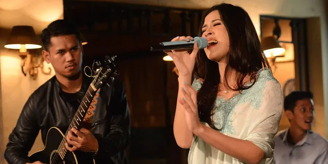 Bulan Puasa, Raisa Fokus Ibadah dan Siapkan Konser