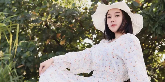 Bunga Ehan Rilis Single Terbaru, Berikut Lirik Lagu MAMA TOLONG