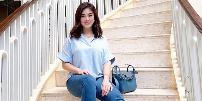 Buntut Perceraian Dengan Jonathan Frizzy, Dhena Devanka Sambut Gembira Adanya Komunitas Anti Pelakor