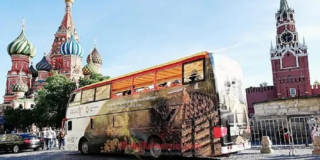 Bus Bergambar Destinasi Wisata Indonesia Wira Wiri Di Rusia Ramaikan Piala Dunia
