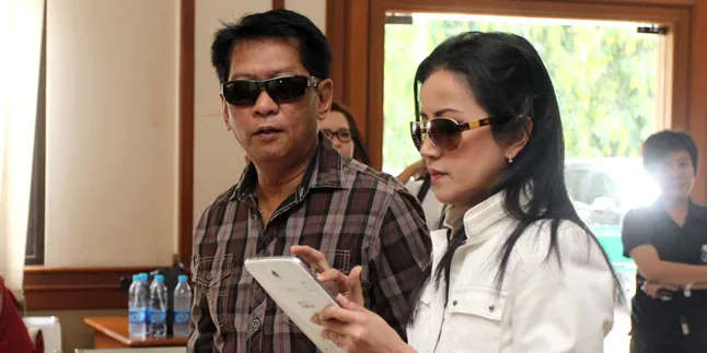 Somasi Dicabut, Andi Soraya Tetap Tinggal di Rumah Rudy Sutopo