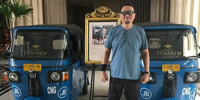 Ketika Cak Lontong Memilih Jualan Lontong di Dalam Mall