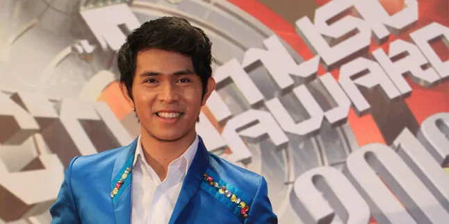 Cakra Khan Ingin Pacari Wanita Bule Berkerudung