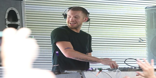 Calvin Harris Lampaui John Legend di UK Chart!