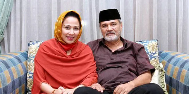 Camelia Malik Gugat Cerai Harry Capri