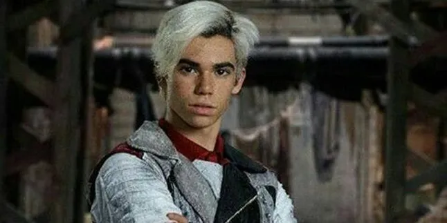 Cameron Boyce Bintang Disney Berusia 20 Tahun, Meninggal Saat Tidur